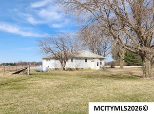 2388 Raven Ave, Sheffield, IA 50475