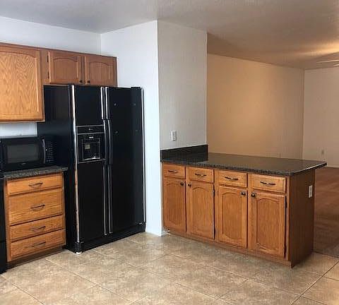 5th image of 18239 N 40th St Unit 123