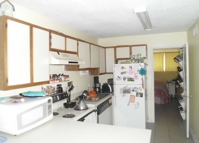 2nd image of 253 Hayden Rd APT 219