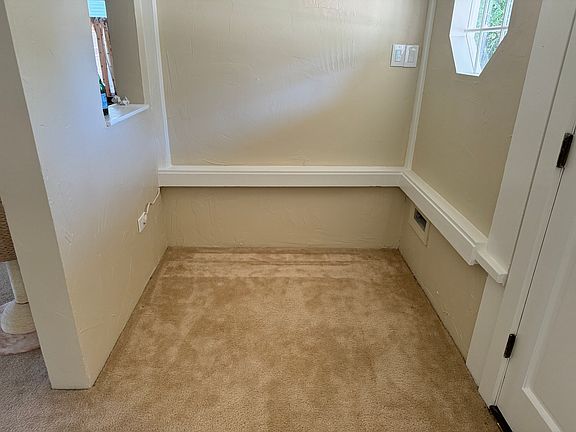 Entry way right. Entry way is an enclosed porch