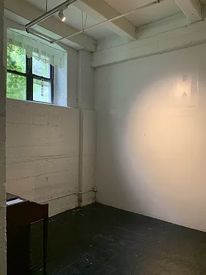 Rented by Carnegie Management Inc | media 23