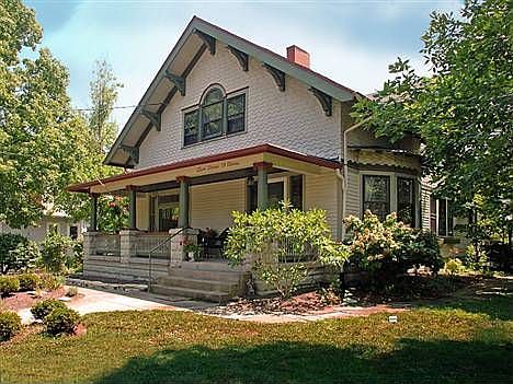 1st image of 2707 Ida Ave