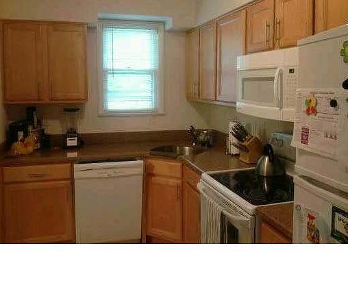 5th image of 4909 Brandon Ln