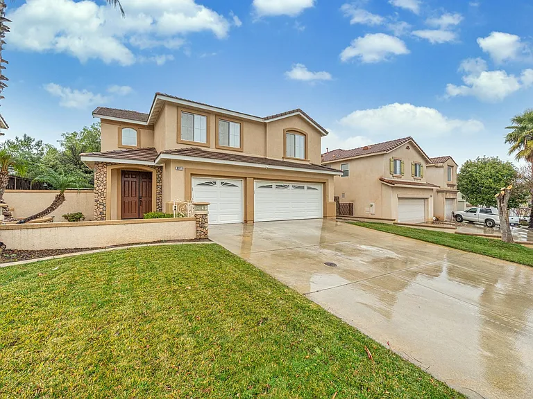 8371 Attica Dr — Photo 16