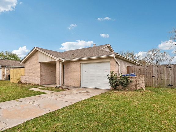 3rd image of 14067 Towne Way Dr