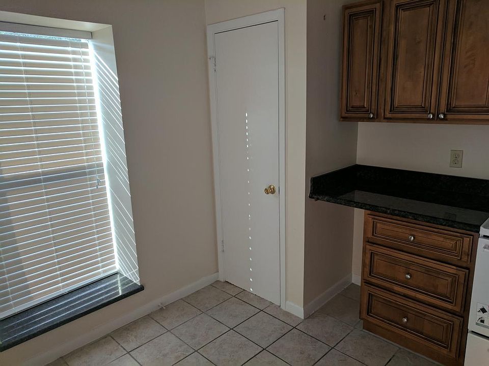 2nd image of 169 Briarfield Ave APT 14