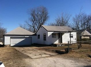 6503 N Trenton Ave, Tulsa, OK 74126