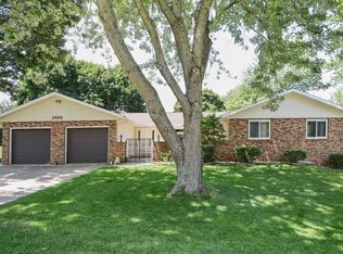 2688 N Jongkind Park Dr, La Porte, IN 46350