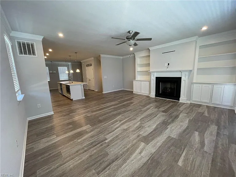 1801 Moravian Walk — Photo 11