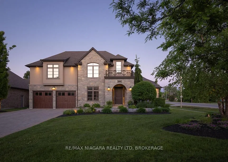 50 Sandalwood Cres