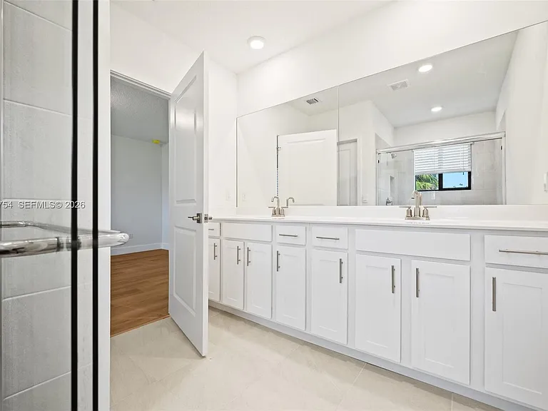 6007 Coralberry St — Photo 21