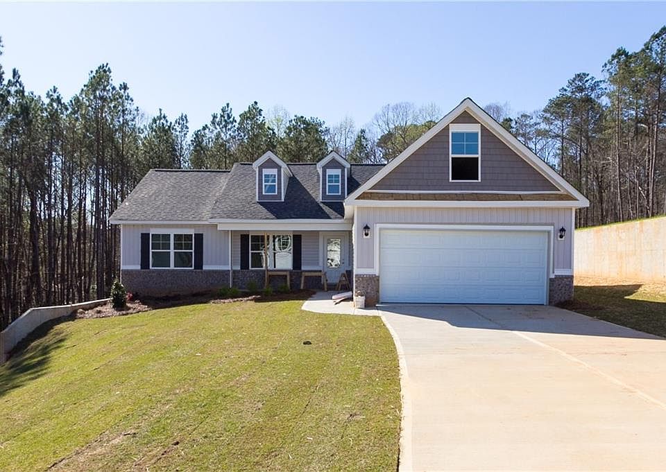 1st image of 40 Eryn Ter