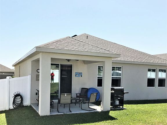 4th image of 3249 Zander Dr