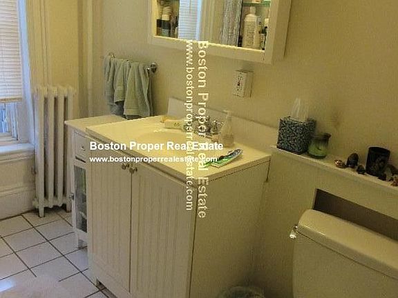 227 Newbury St. #3 Boston - Back Bay Unit Photo 6