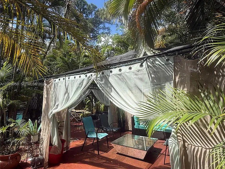 717 SW 13th Ave #2 — Photo 7