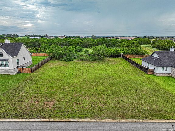 3rd image of 108 W MAGNOLIA CIR LOT 4