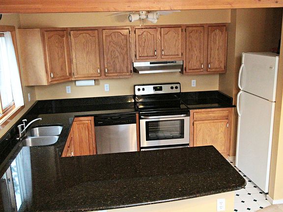 3rd image of 169 Albert Dr