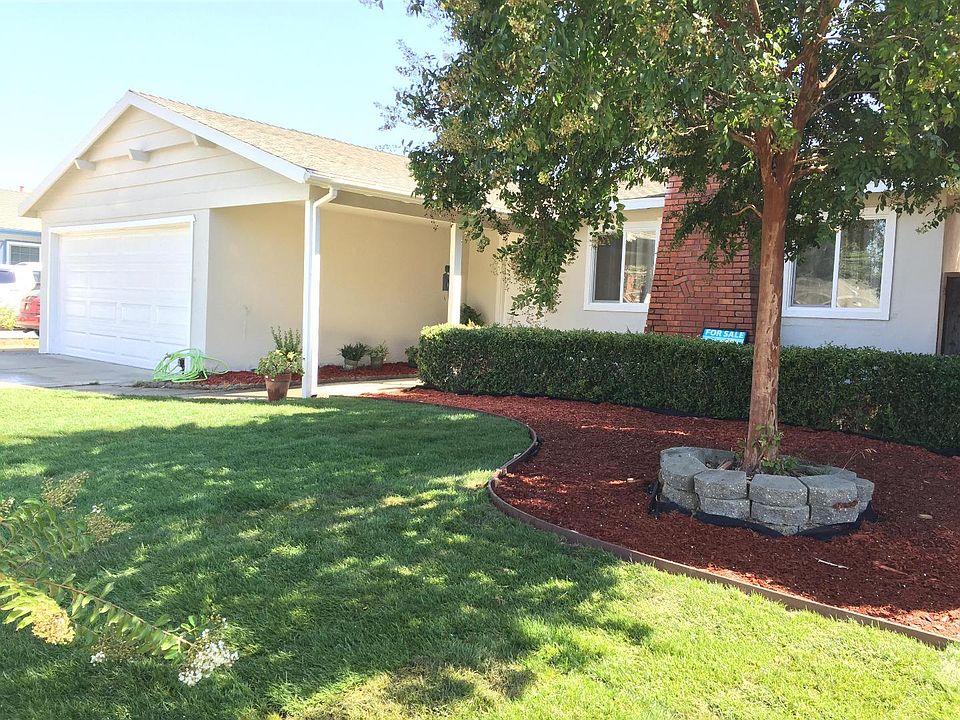 1st image of 2682 Agua Vista Dr