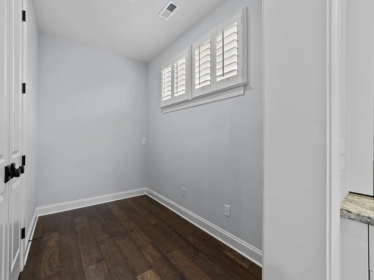 9541 Pacing Ln NW — Photo 20