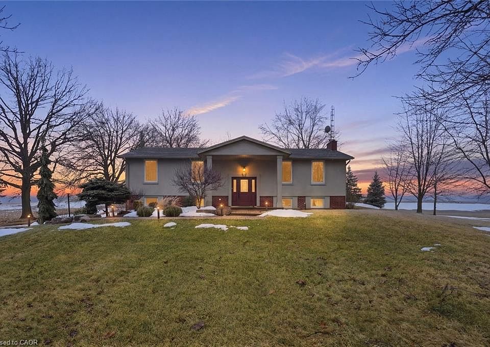 1st image of 9389 Chippewa Rd W