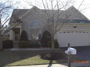 41 Newport St, Barnegat, NJ 08005