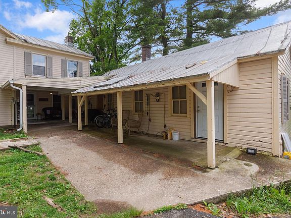 5th image of 800 Trevanion Rd