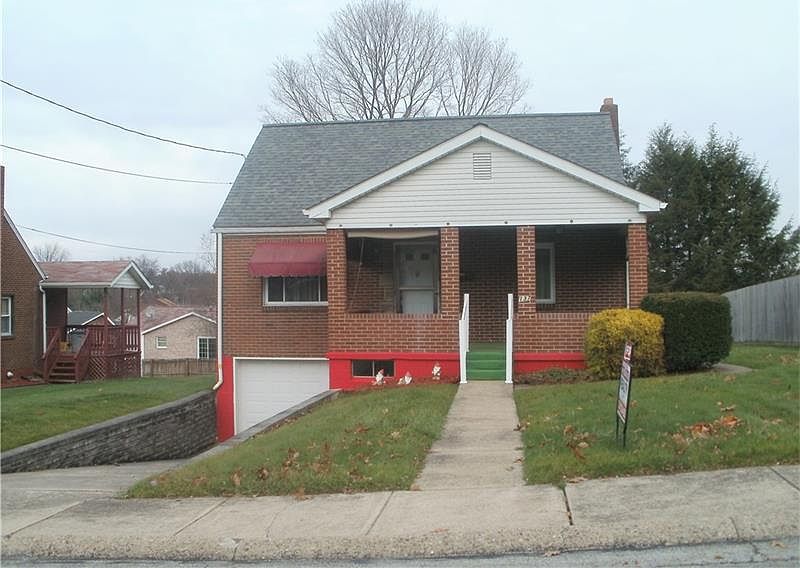 1st image of 137 McLaughlin Dr