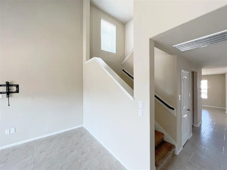 29043 Jacobs River Dr — Photo 15