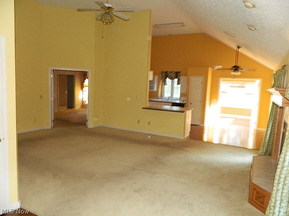 4th image of 12279 Bristol Ln
