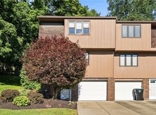 130 Freedom Dr, Bridgeville, PA 15017