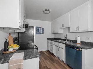1127 E 4th St APT 107, Long Beach, CA 90802
