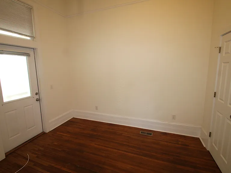 2005 Bull St #1 — Photo 10