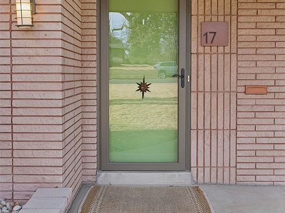 4th image of 17 Hillside Drive