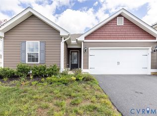 17127 Brookwood Dr, Bowling Green, VA 22427