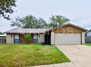 4220 Ambassador Way, Balch Springs, TX 75180