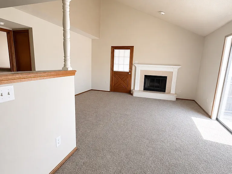 1203 N Bitting Ave #4 — Photo 3