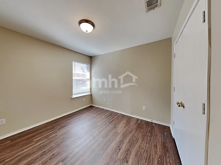 2808 Plantation Dr — Photo 18