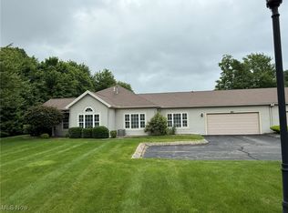 5645 Clingan Rd UNIT 2D, Struthers, OH 44471