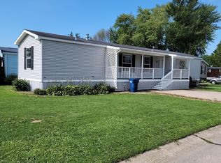 712 E 1st St, Wilton, IA 52778