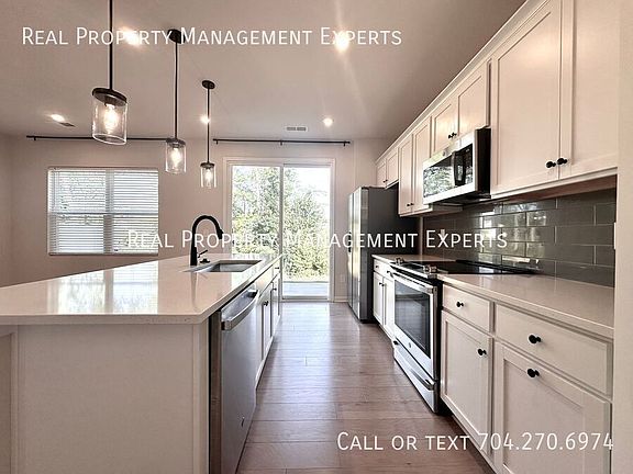 3rd image of 9061 Widden Way