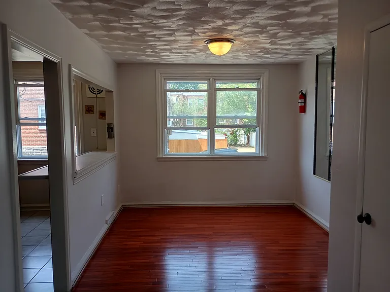 6204 Tabor Ave — Photo 14