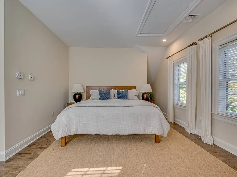 23 Arbutus Rd — Photo 19