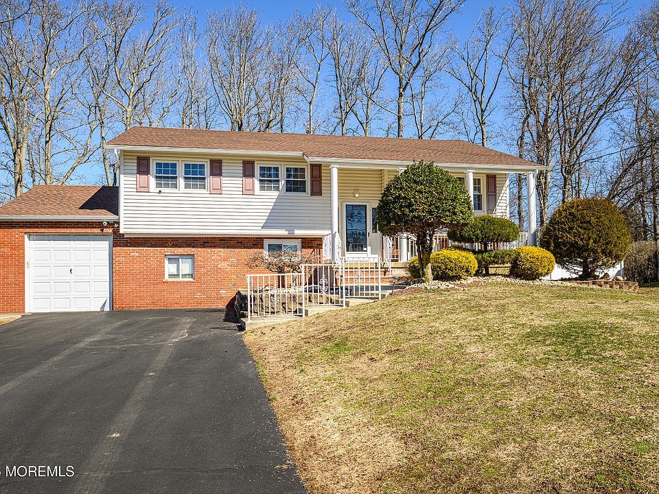 1st image of 25 Tarrytown Road