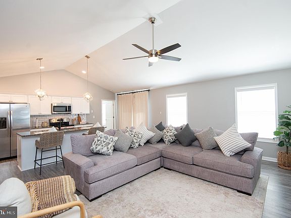 5th image of 29039 S Legacy Ln