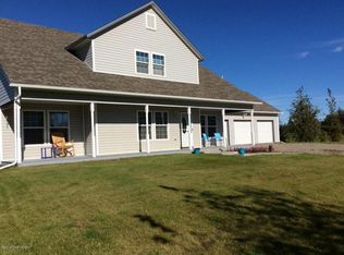 513 W 7th Ave, North Pole, AK 99705