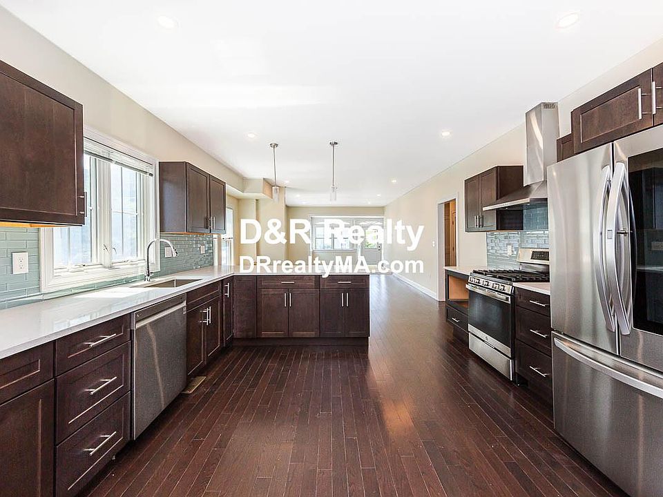 1st image of 102 Jerome St #1