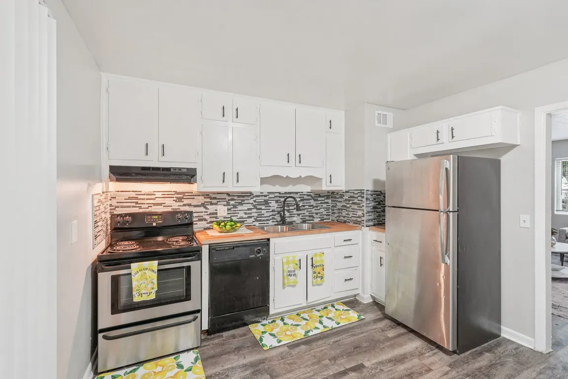 2BR unit Kitchen