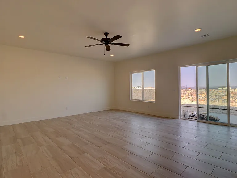 4021 Boardwalk Rd — Photo 21