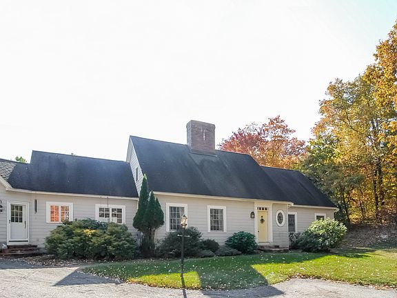 2nd image of 74 Garrity Blvd