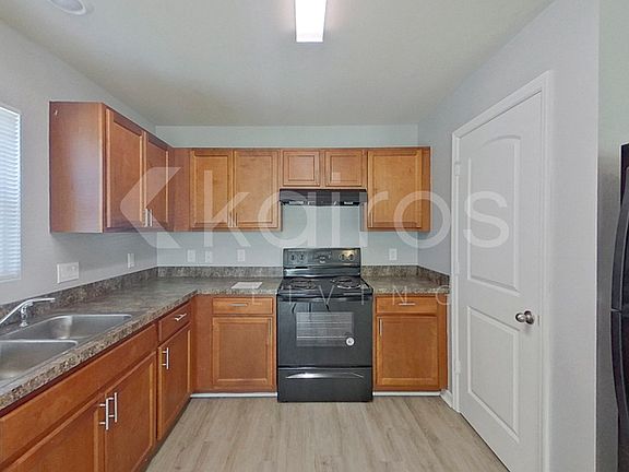 5th image of 2646 Rock Creek Dr